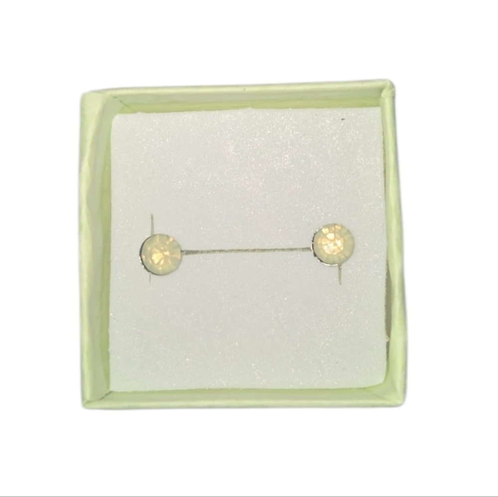 White‎ Sparkling Kid's Earrings